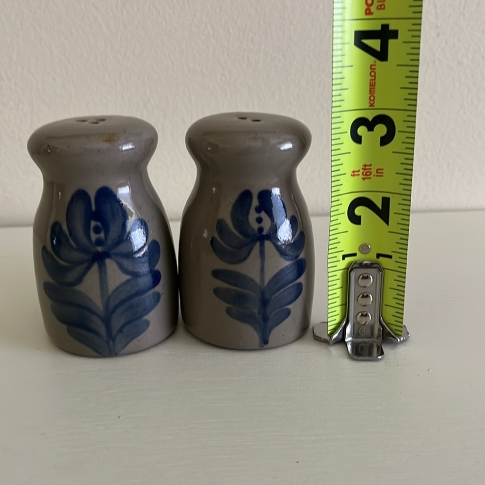 VINTAGE BEAUMONT BROTHERS POTTERY SALT GLAZED SALT PEPPER SHAKERS MADE IN USA - Picture 7 of 10